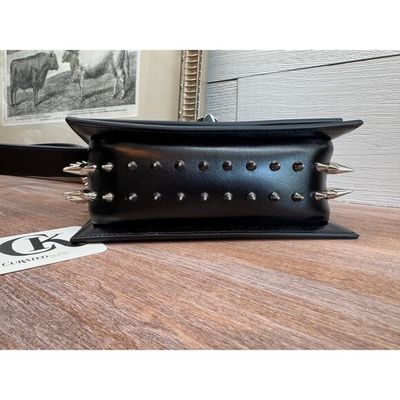 Alexander McQueen Black Leather Spiked Skull Bag NIB - Picture 6 of 8